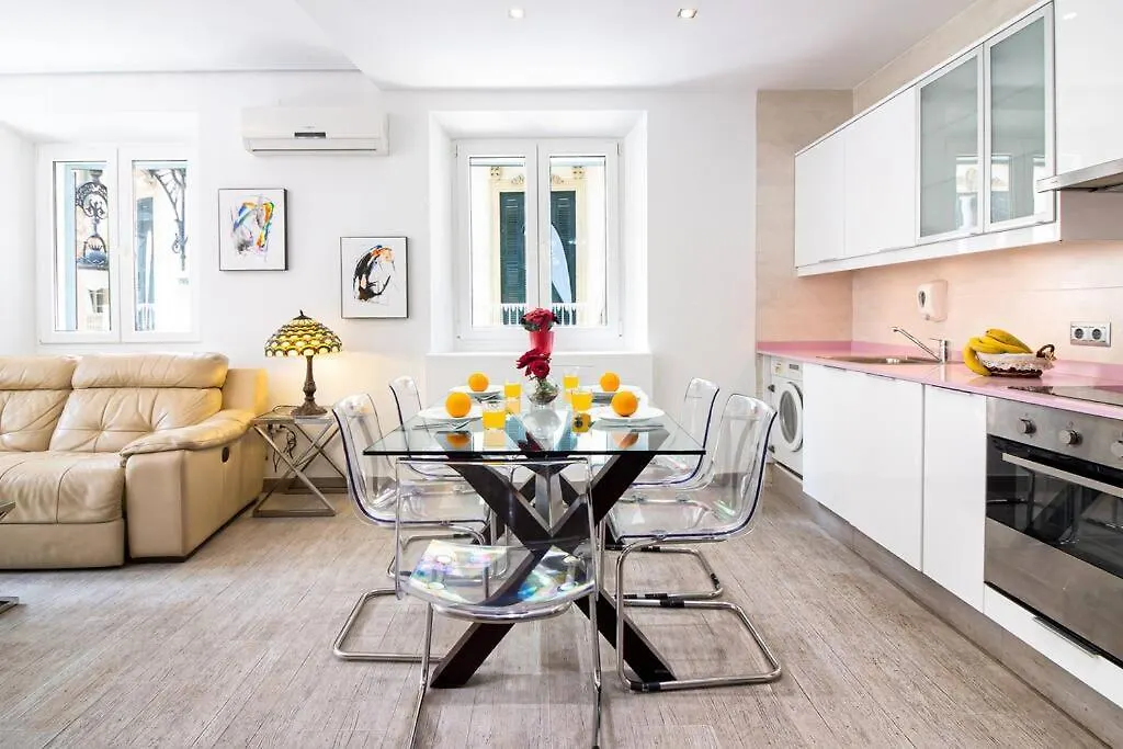 Felix Saenz Apartments! Malaga Apartment